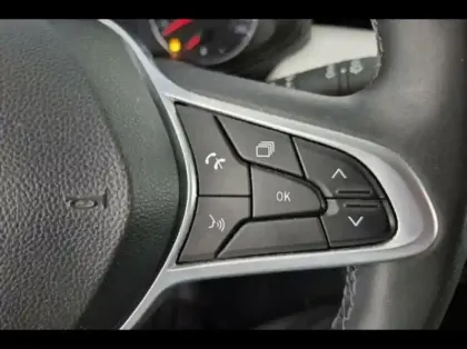 Photo 10 Renault Clio  1.5 Blue dCi 100ch Evolution