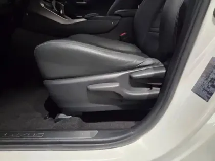 Photo 10 Lexus Nx  300h 4WD Pack Business