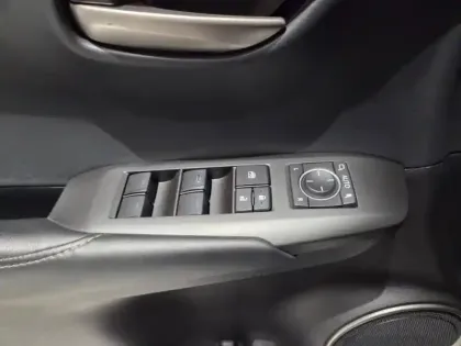 Photo 9 Lexus Nx  300h 4WD Pack Business