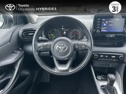 Photo 10 Toyota Yaris  116h Dynamic 5p MY22