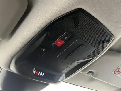 Photo 8 Peugeot 308  SW PHEV 180ch Allure Pack e-EAT8