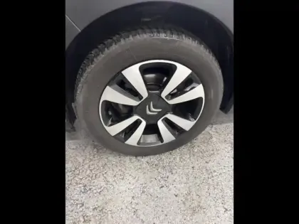 Photo 7 Citroën C3  1.2 PureTech 83ch S&S Shine