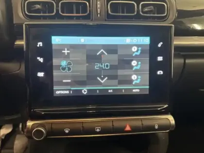 Photo 12 Citroën C3  1.2 PureTech 83ch S&S Shine