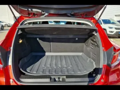 Photo 11 Renault Captur  1.6 E-Tech hybride 145ch Intens -21