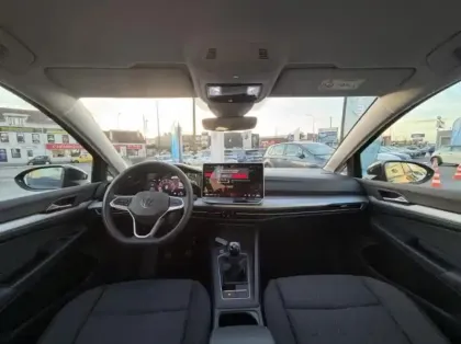 Photo 10 Volkswagen Golf  1.5 TSI EVO2 116ch VW Edition