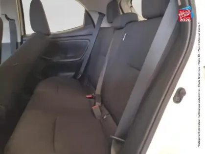 Photo 10 Toyota Yaris Gén. IV Ph1 NG Dynamic Business 5