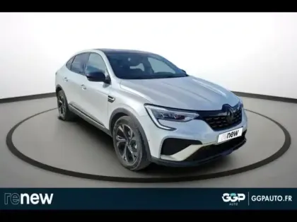 Photo 7 Renault Arkana  1.6 E-Tech hybride 145ch Engineered -22