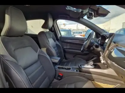 Photo 9 Renault Arkana  1.6 E-Tech hybride 145ch Engineered -22