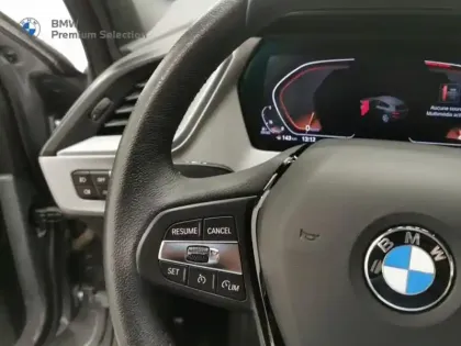 Photo 12 BMW Serie 1 Série 1 116d 116ch Business Design