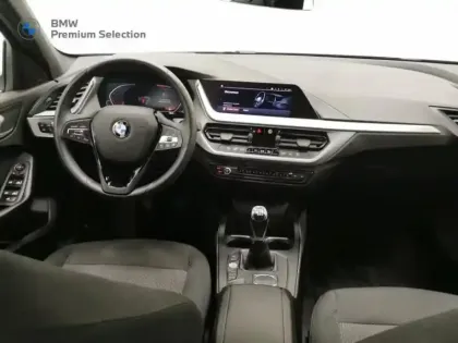 Photo 10 BMW Serie 1 Série 1 116d 116ch Business Design