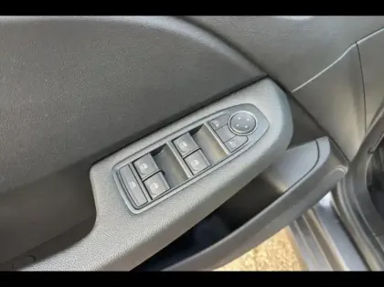 Photo 10 Renault Clio Gén. V (BJA) Ph2 Evolution 5