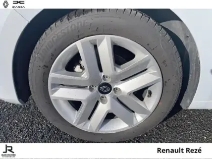 Photo 7 Renault Clio  1.5 Blue dCi 100ch Evolution - 24