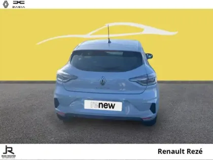 Photo 10 Renault Clio  1.5 Blue dCi 100ch Evolution - 24