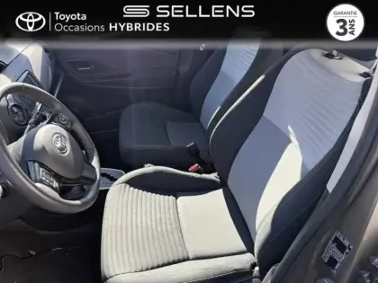 Photo 10 Toyota Yaris  100h Dynamic 5p RC19