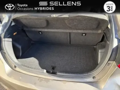 Photo 9 Toyota Yaris  100h Dynamic 5p RC19