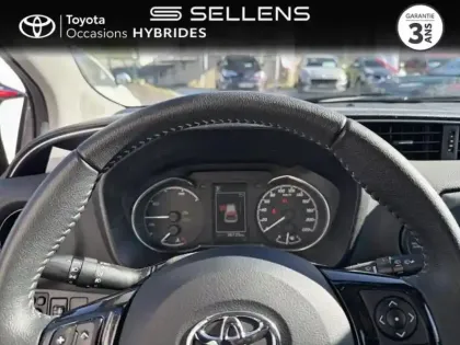 Photo 12 Toyota Yaris  100h Dynamic 5p RC19