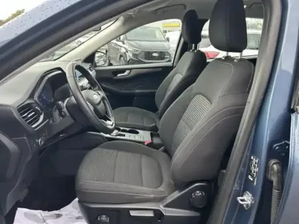 Photo 11 Ford Kuga  2.5 Duratec 190ch FHEV E85 Titanium BVA