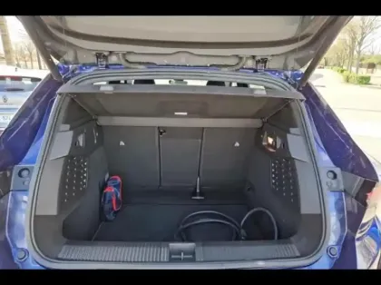 Photo 11 Renault Scenic  E-Tech Electric 220ch Techno grande autonomie -24