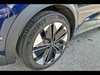 Photo 12 Renault Scenic  E-Tech Electric 220ch Techno grande autonomie -24