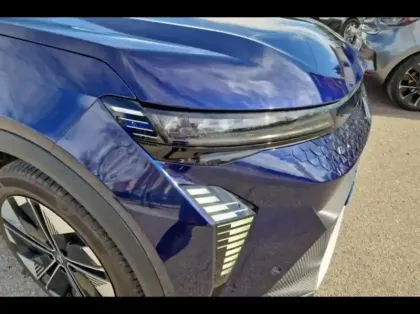 Photo 14 Renault Scenic  E-Tech Electric 220ch Techno grande autonomie -24