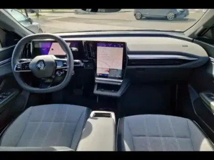 Photo 8 Renault Scenic  E-Tech Electric 220ch Techno grande autonomie -24