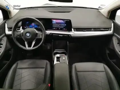 Photo 10 BMW Serie 2 Gén. II (U06) Ph1 Luxury 5