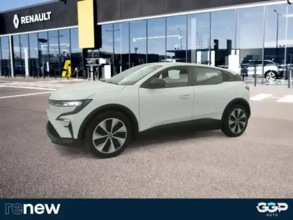 Photo 11 Renault Megane Gén. V (BCB) Ph1 Evolution ER 5