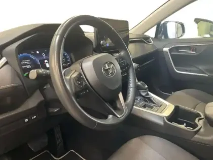 Photo 13 Toyota Rav4  2.5 Hybride 218ch Dynamic 2WD MY23