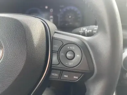 Photo 14 Toyota Rav4  2.5 Hybride 218ch Dynamic 2WD MY23