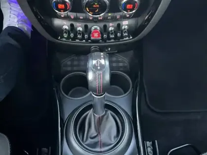 Photo 22 Mini Mini Gén. II (F54) Ph1 NG Exclusive Design 5