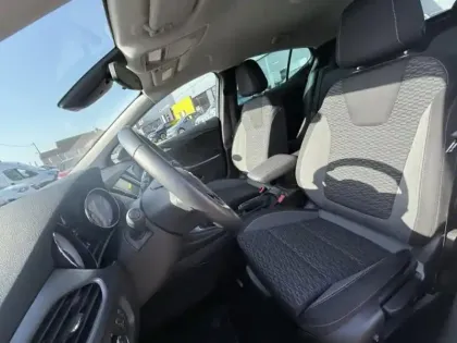 Photo 10 Opel Astra  1.2 Turbo 110ch  Edition