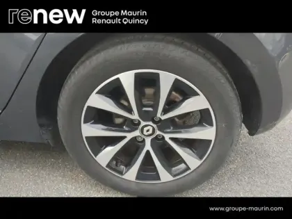 Photo 6 Renault Clio  1.6 E-Tech hybride 145ch Techno