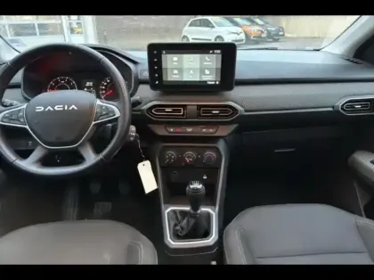 Photo 8 Dacia Sandero  1.0 TCe 90ch Stepway Expression -24