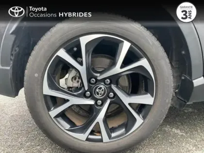 Photo 7 Toyota C-HR  122h Edition 2WD E-CVT