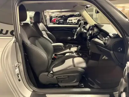 Photo 7 Mini Mini  Cooper SE 184ch  Essential BVA