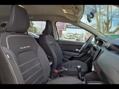 Photo 9 Dacia Duster  1.0 ECO-G 100ch Journey 4x2