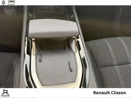 Photo 10 Renault Austral  E-Tech full hybrid 200ch Techno