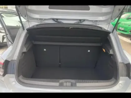 Photo 11 Renault Clio  1.6 E-Tech 145ch full hybrid Techno - 25