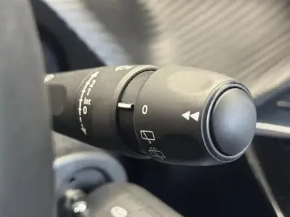 Photo 11 Peugeot 208  1.2 PureTech 75ch S&S Style