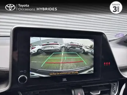 Photo 11 Toyota C-HR  122h Distinctive 2WD E-CVT MY22