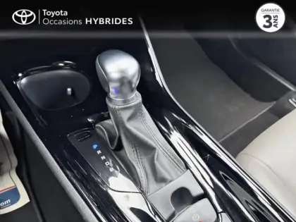 Photo 13 Toyota C-HR  122h Distinctive 2WD E-CVT MY22