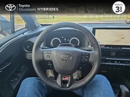 Photo 8 Toyota C-HR  2.0 Hybride 200ch GR Sport AWD-i MY26