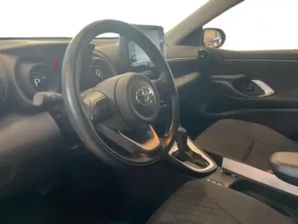 Photo 13 Toyota Yaris  116h Design 5p MY22