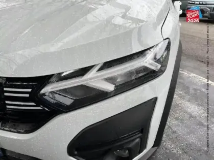 Photo 27 Dacia Sandero  1.0 TCe 90ch Stepway Expression -24