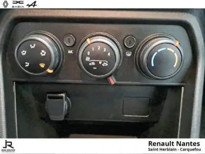 Photo 11 Dacia Sandero  1.0 TCe 90ch Expression