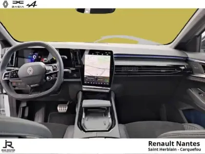 Photo 23 Renault Rafale  E-Tech full hybrid 200ch esprit Alpine -  toit pano Solarbay