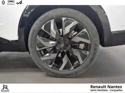 Photo 7 Renault Rafale  E-Tech full hybrid 200ch esprit Alpine -  toit pano Solarbay