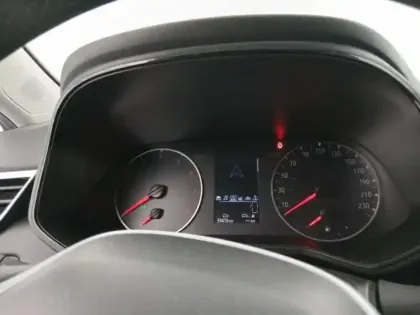 Photo 13 Renault Clio Gén. V (BJA) Ph1 NG Evolution 5