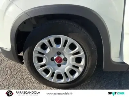 Photo 10 Fiat Panda  1.0 70ch BSG S&S Pack Confort & Tech