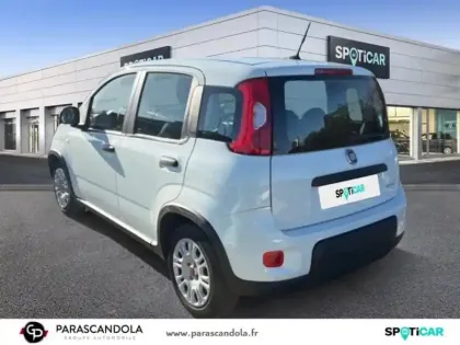 Photo 6 Fiat Panda  1.0 70ch BSG S&S Pack Confort & Tech